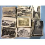 Approximately 400 loose postcards, mainly topographical, UK and foreign, including some RPs.