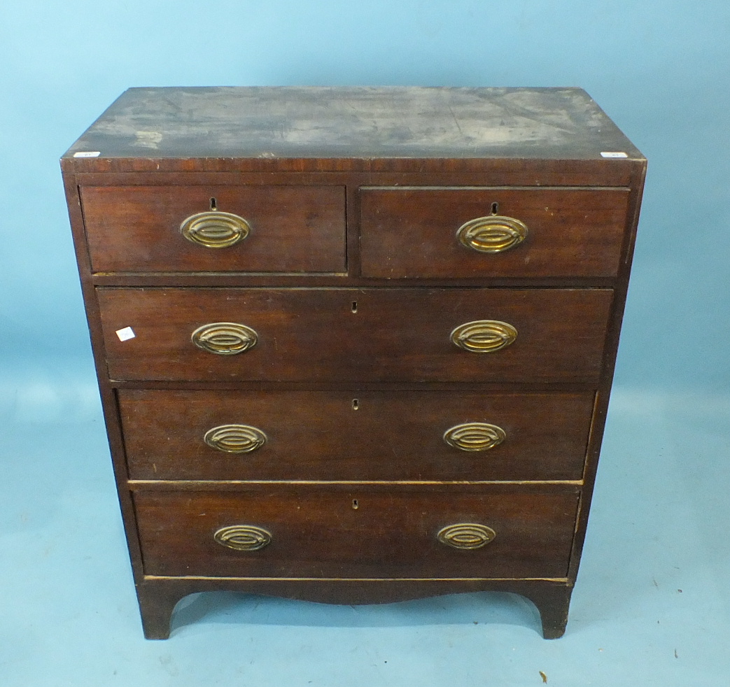 A Georgian mahogany rectangular chest of two short and three long drawers, on bracket feet, 91cm - Image 2 of 2