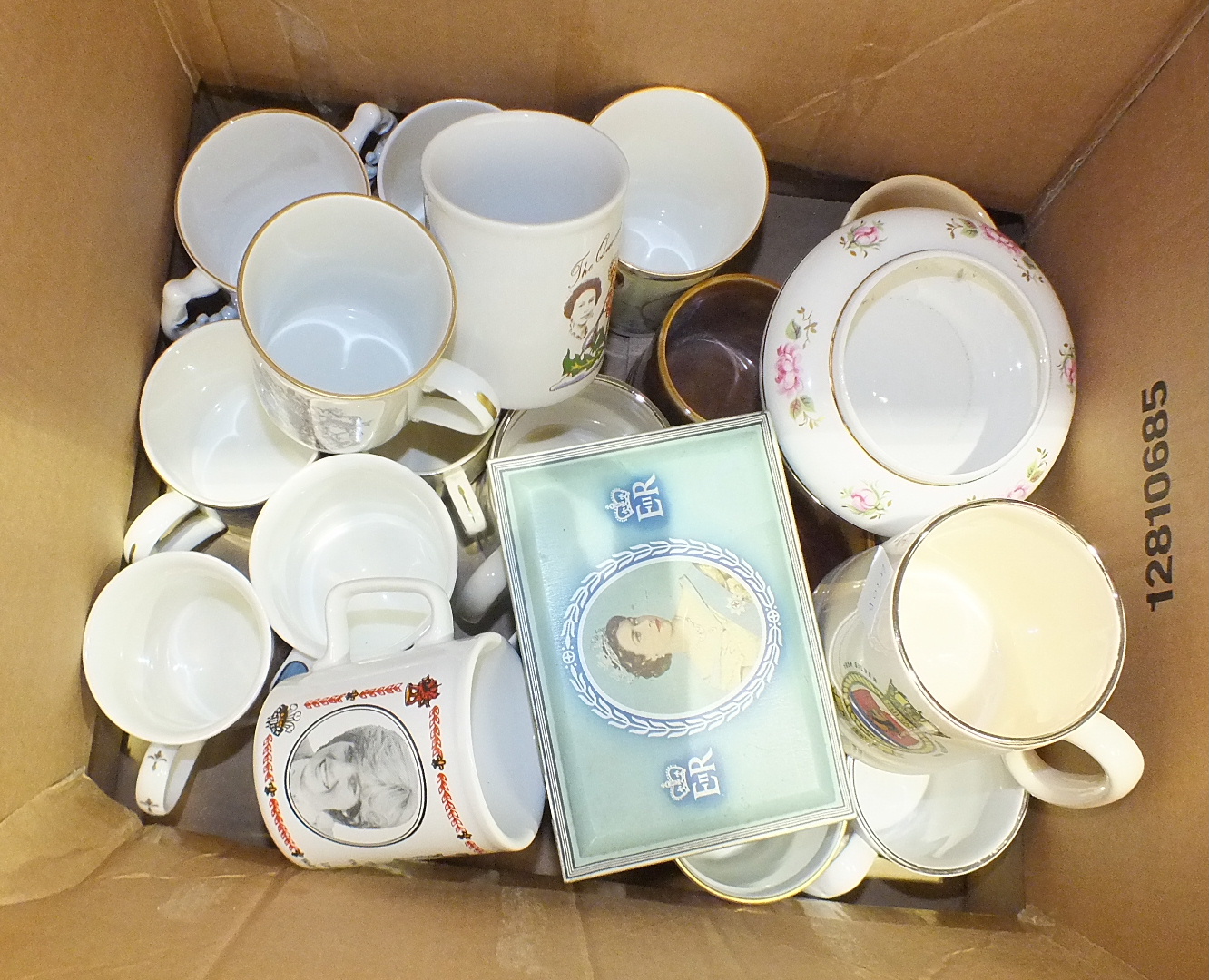 A collection of ceramic commemorative ware, including a Royal Doulton King George V & Queen Mary - Image 2 of 2