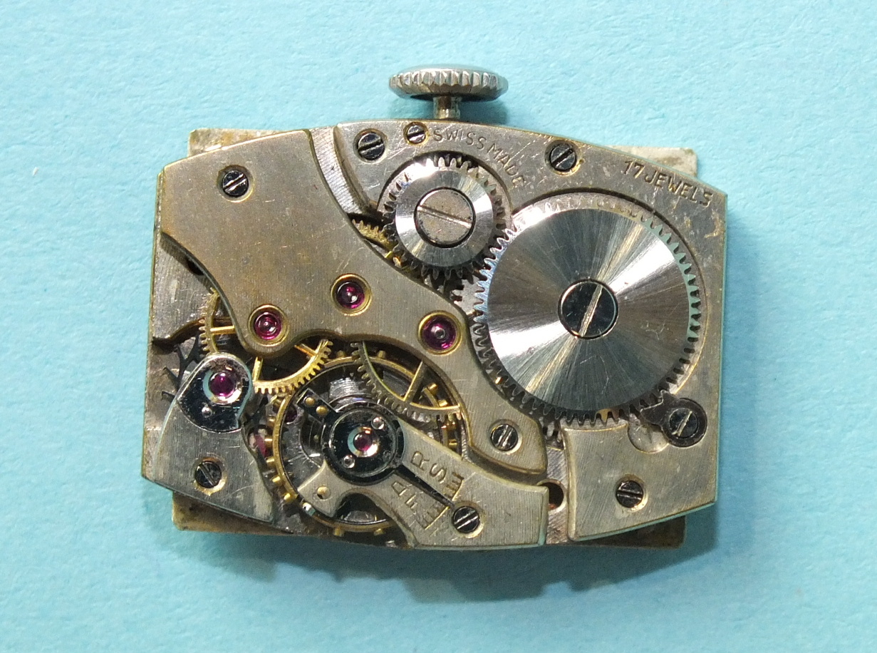 A gent's Strand mechanical wrist watch, the two-tone rectangular dial with Arabic numerals, in steel - Image 3 of 4