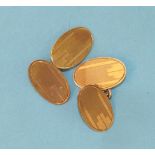 A pair of 9ct gold cufflinks, 5g.