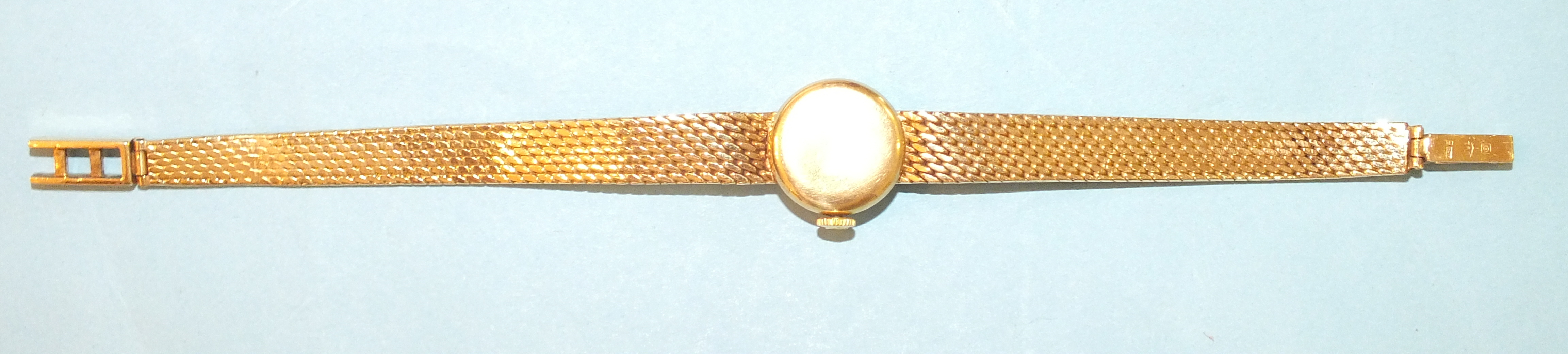 Cyma, a lady's 18ct-gold-cased wrist watch with 18ct gold integral bracelet, gross weight 24.3g. - Image 3 of 3