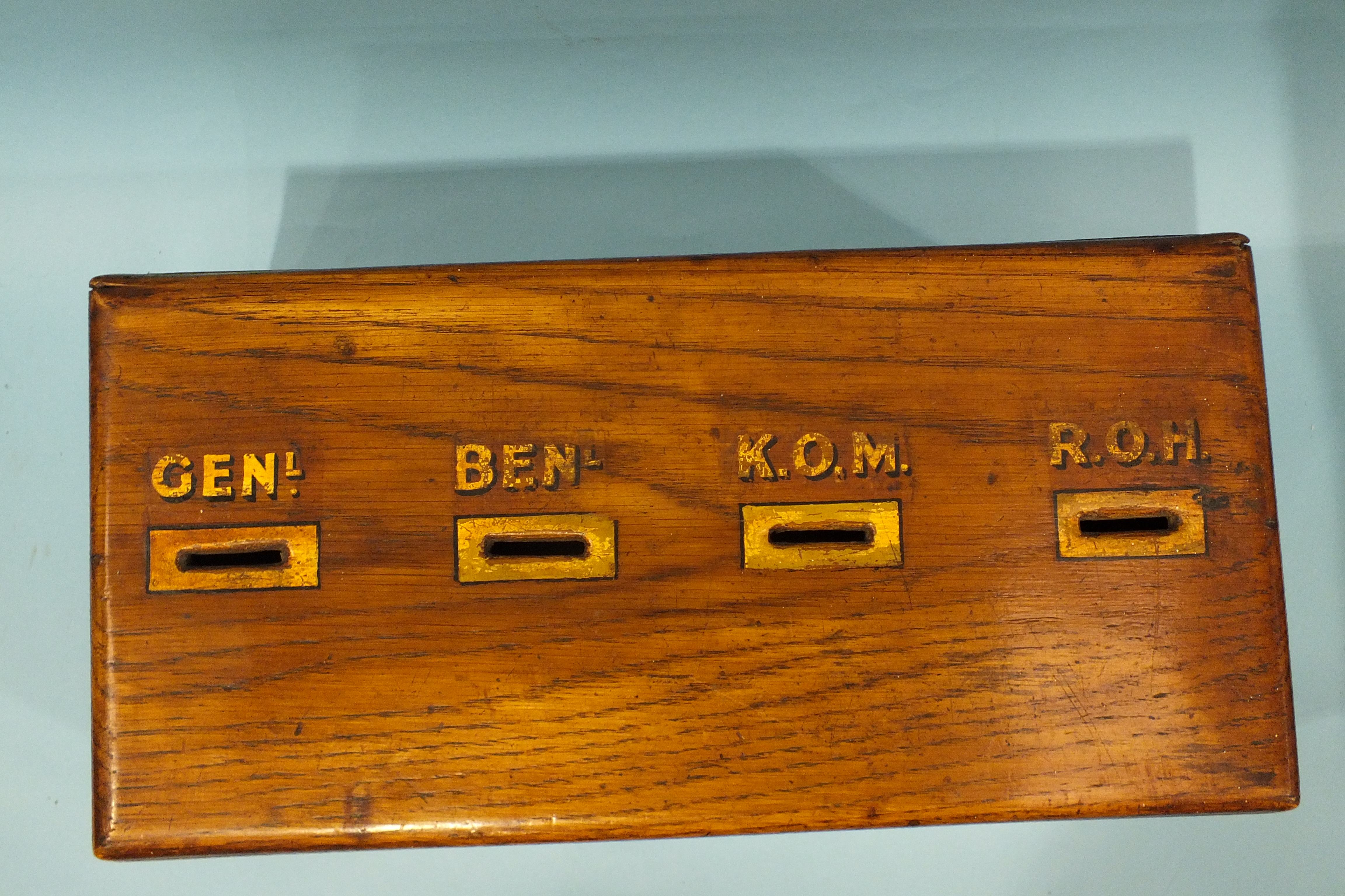 An oak ballot box of Masonic interest, 'Gordon Lodge No.5866', 41cm. - Image 2 of 6