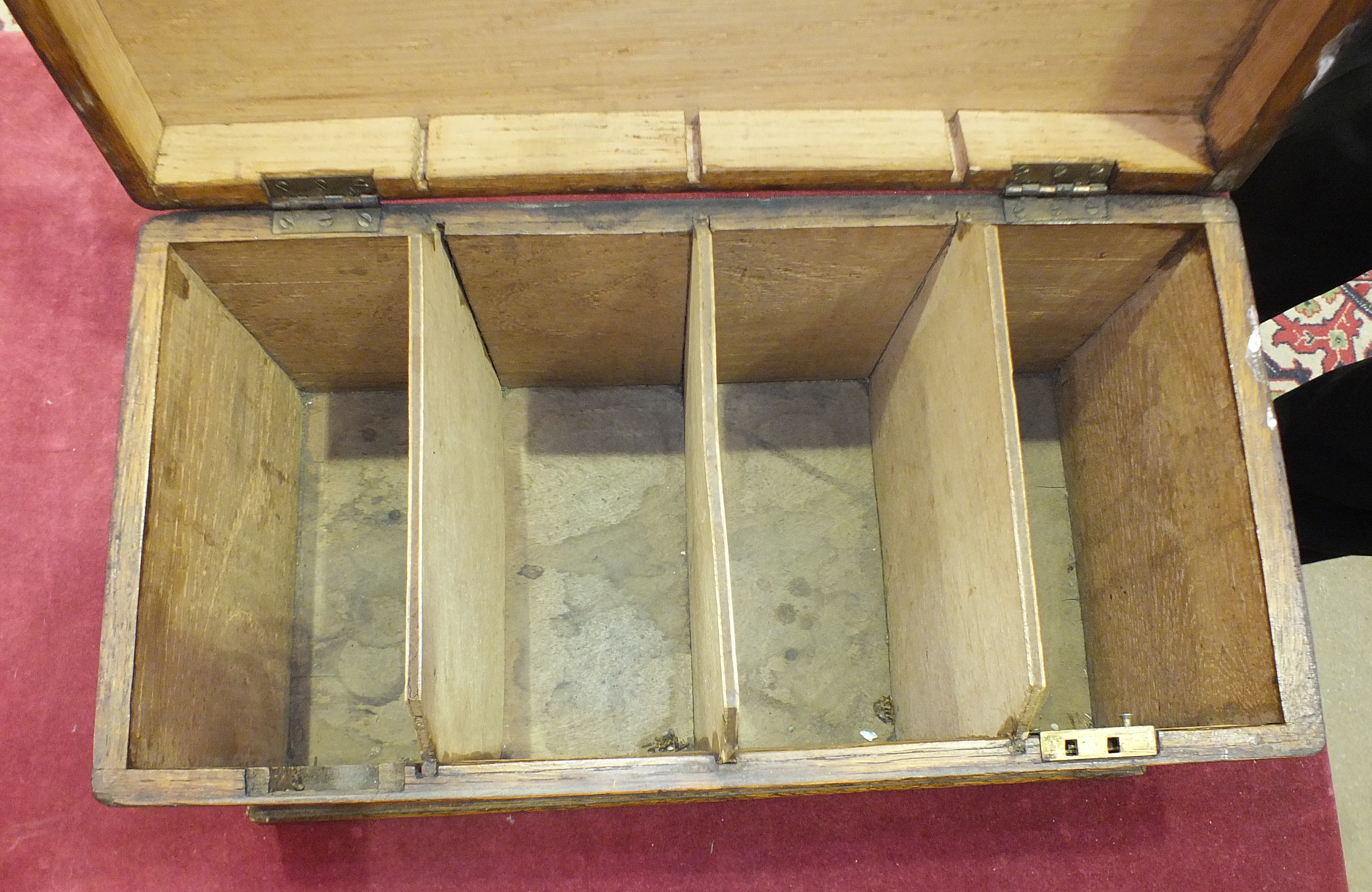 An oak ballot box of Masonic interest, 'Gordon Lodge No.5866', 41cm. - Image 6 of 6