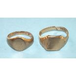 Two 9ct gold signet rings, (one a/f), 8g.