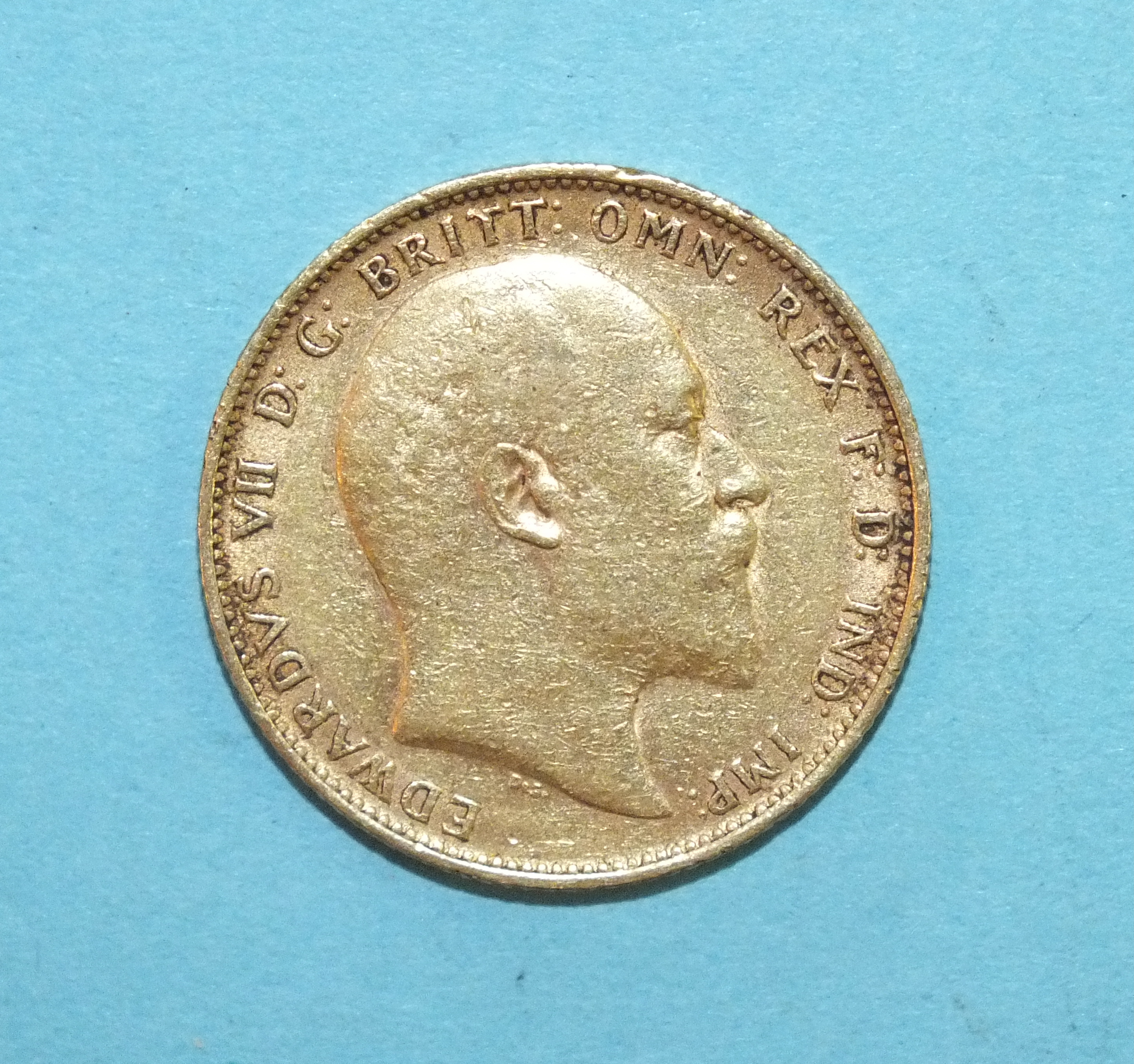 An Edward VII gold sovereign, 1905.