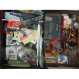 A quantity of mainly HO/OO gauge kits, trackside accessories and model-making equipment.