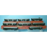 Märklin HO gauge, eight SBB CFF coaches: two dining cars with pantographs, four passenger coaches