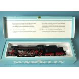 Märklin HO gauge, 3005, 2-6-2 Class 23 locomotive and tender no.23014, boxed.