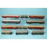 Märklin HO gauge, eleven various tinplate coaches, (unboxed).