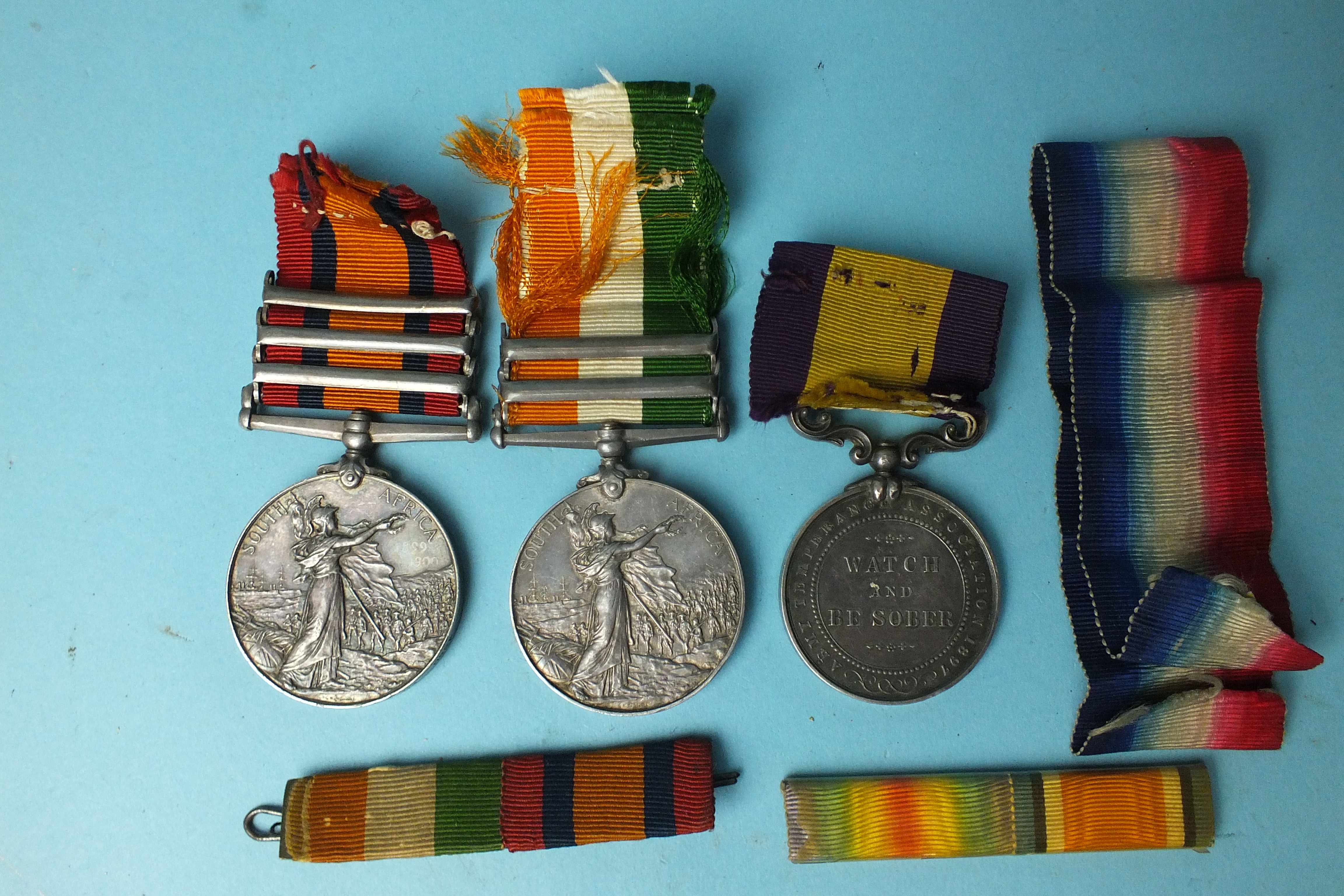 Boer War Campaign pair, Devon Regiment: Queens South Africa Medal with three clasps, Belfast, - Image 2 of 5