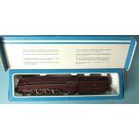 Märklin HO gauge, 3089, 4-6-2 Class 03 Streamline locomotive and tender, boxed.