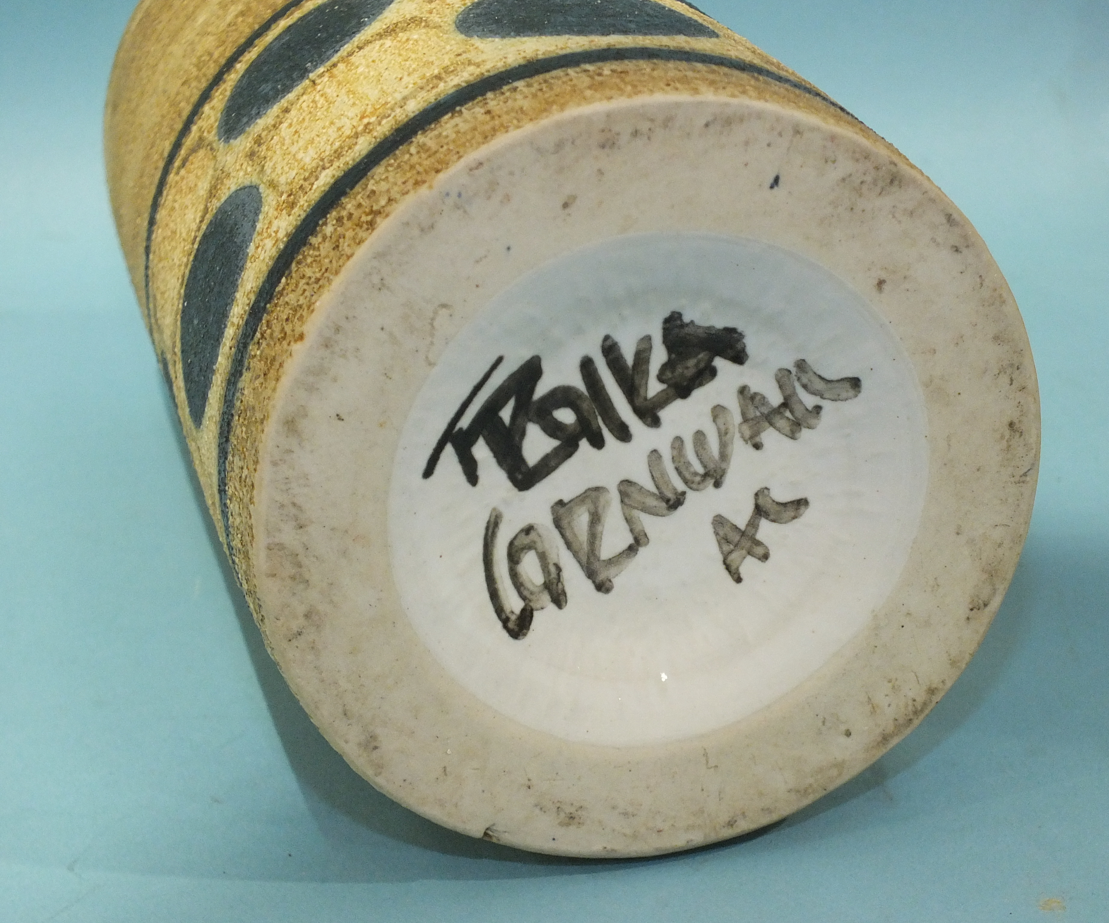 A late-1960's/early-1970's Troika cylinder-shaped vase with geometric pattern, signed and initialled - Image 3 of 5