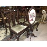 A set of four Chippendale-style mahogany dining chairs and a Victorian mahogany pole screen, (5).