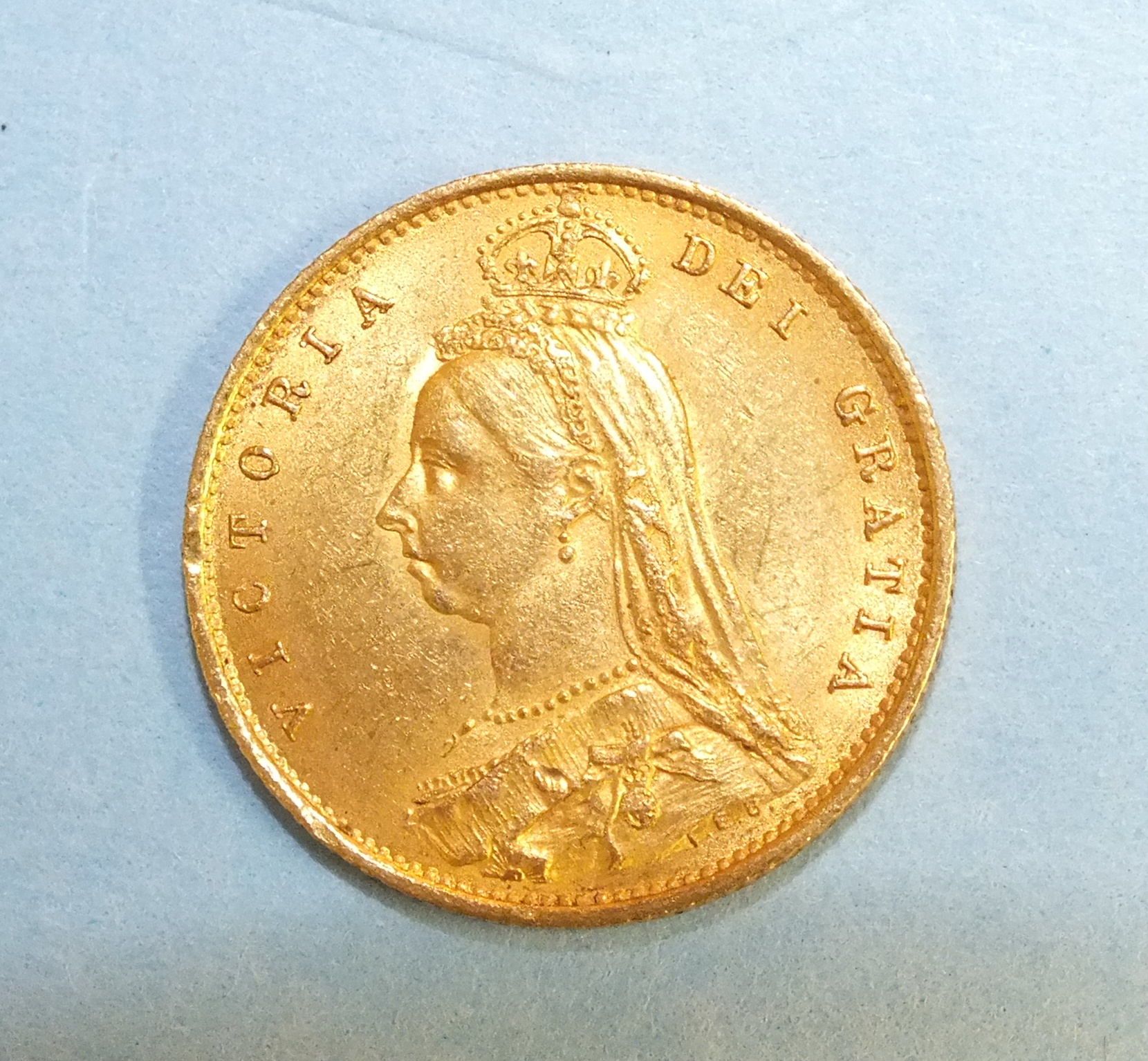 An 1887 half sovereign. - Image 2 of 2