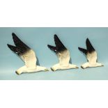Three Beswick graduated ceramic gull wall hangings, no.922-1, 2 and 3, with small areas of