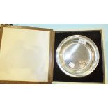Franklin Mint, a sterling silver shallow plate, Winter Fox by James Wyeth, 20cm diameter,