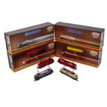 MÄRKLIN MINI-CLUB Konvolut von vier E-Loks der DB, Spur Z,bestehend aus 8839: blau, BN 110 226-8,