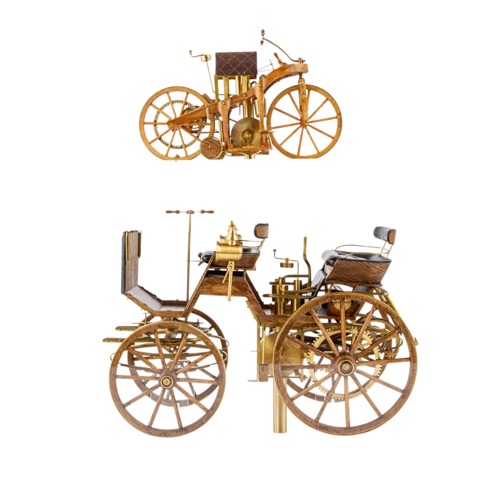 3-tlg. Konvolut Modelle von Motoren- und Reitwagen, 20. Jh.Holz und Messing, Konvolut bestehend - Image 6 of 6