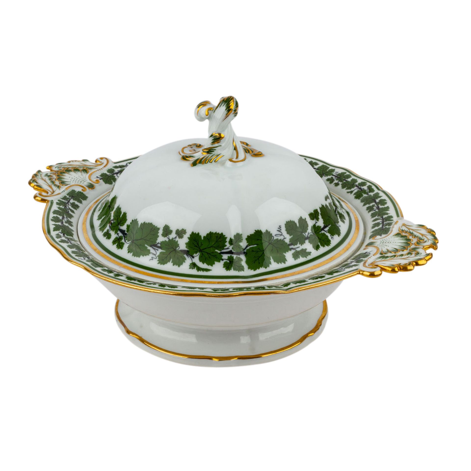 MEISSEN Speiseservice "Voller, grüner Weinkranz", 1860-1924.Weinlaubdekor mit Glanzvergoldung, - Image 4 of 13