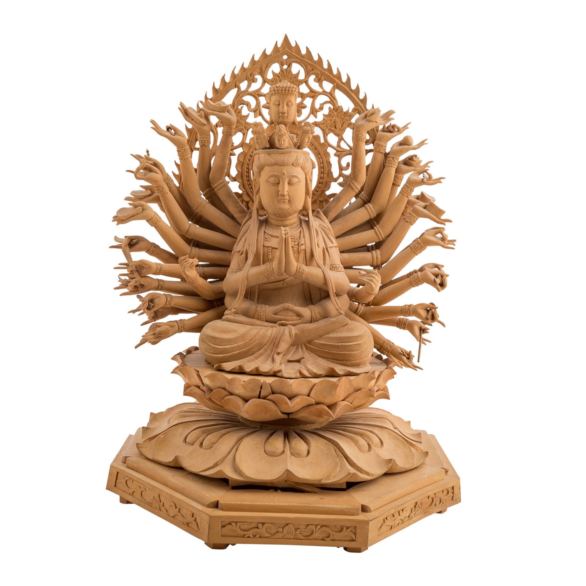 "Guanyin mit den 1000 Armen" aus Holz. CHINA, 20. Jh..Der Bodhisattva Guanyin sitzt im