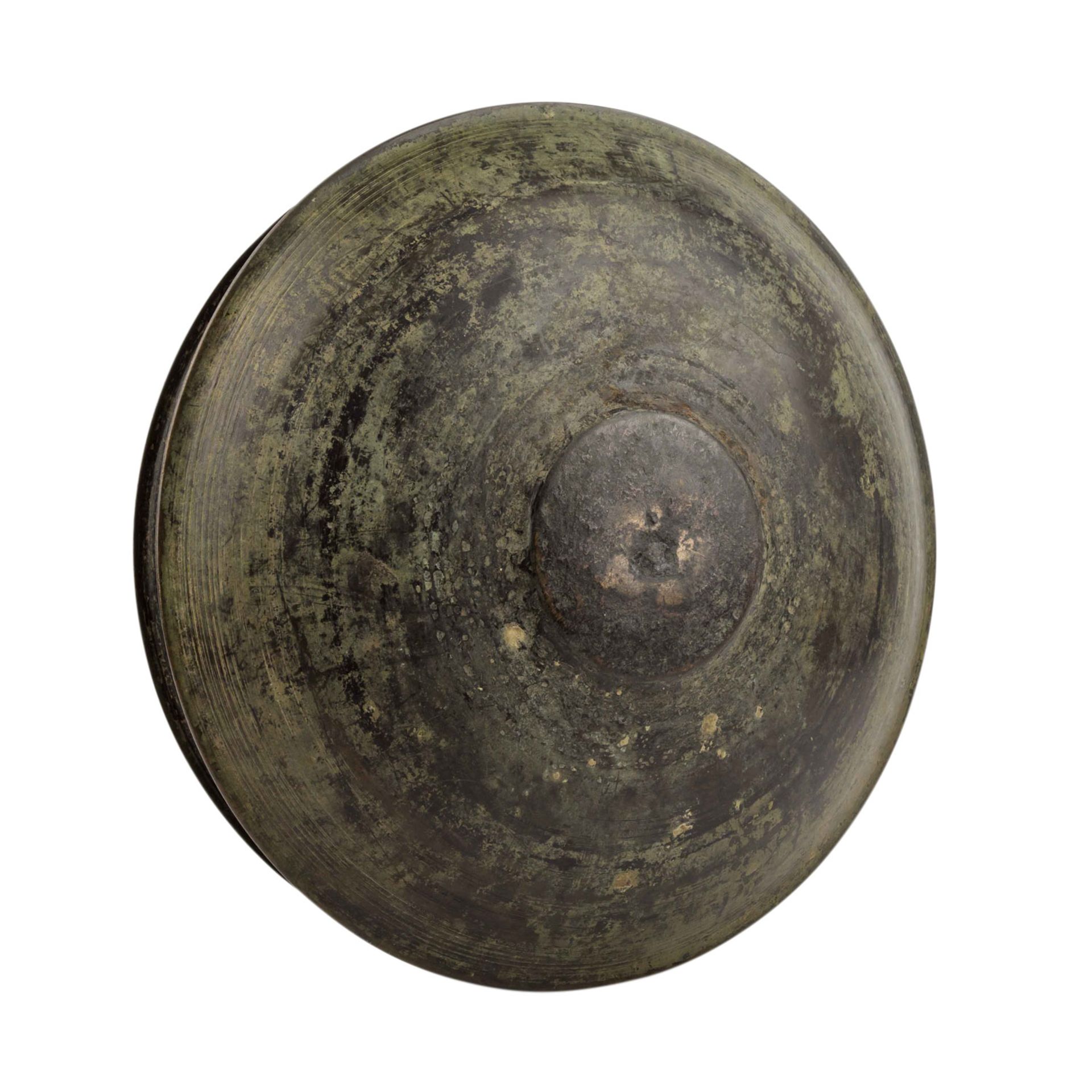 Schüssel aus Bronze. SÜDINDIEN, 19. Jh..Runde Form, leicht gestuft durch umlaufende Rillen. D ca. 42