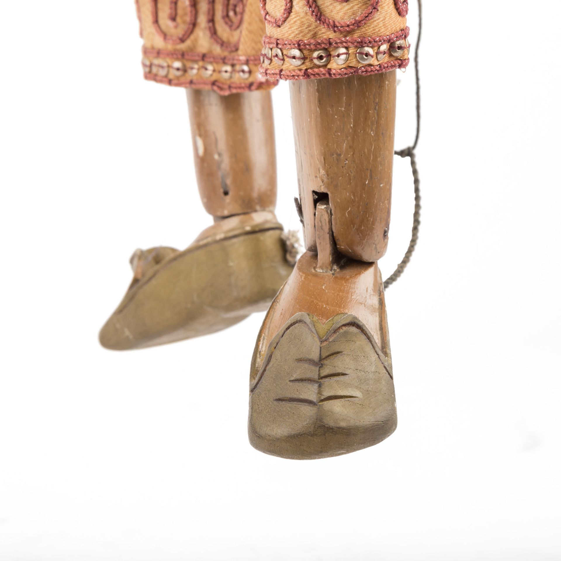 Prächtige Marionette aus Holz. THAILAND, 20. Jh..H ca. 75 cm. - Image 4 of 7