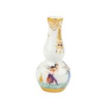 MEISSEN Mini-Vase "1001 Nacht", 20. Jh.Entwurf von Prof. Heinz Werner, 2-fach gebauchte Form,