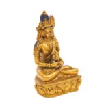 Buddha Amitayus. Feuervergoldete Bronze SINOTIBETISCH, 20. Jh..In klassischer Darstellung: im