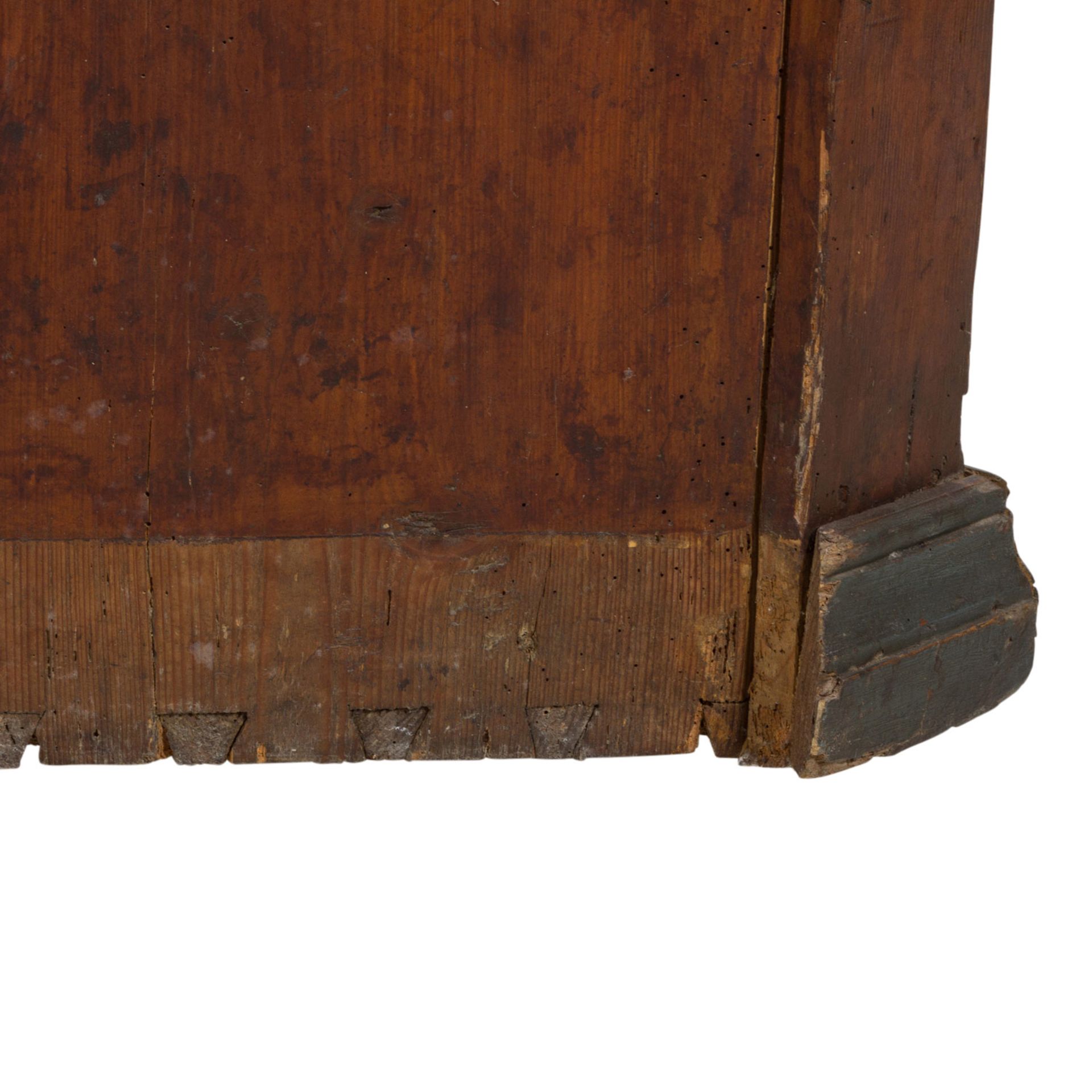 BAUERNSCHRANKDat. "1830", bemalter eintüriger Bauernschrank mit geschrägten Ecken, Tür mit zwei - Image 8 of 9