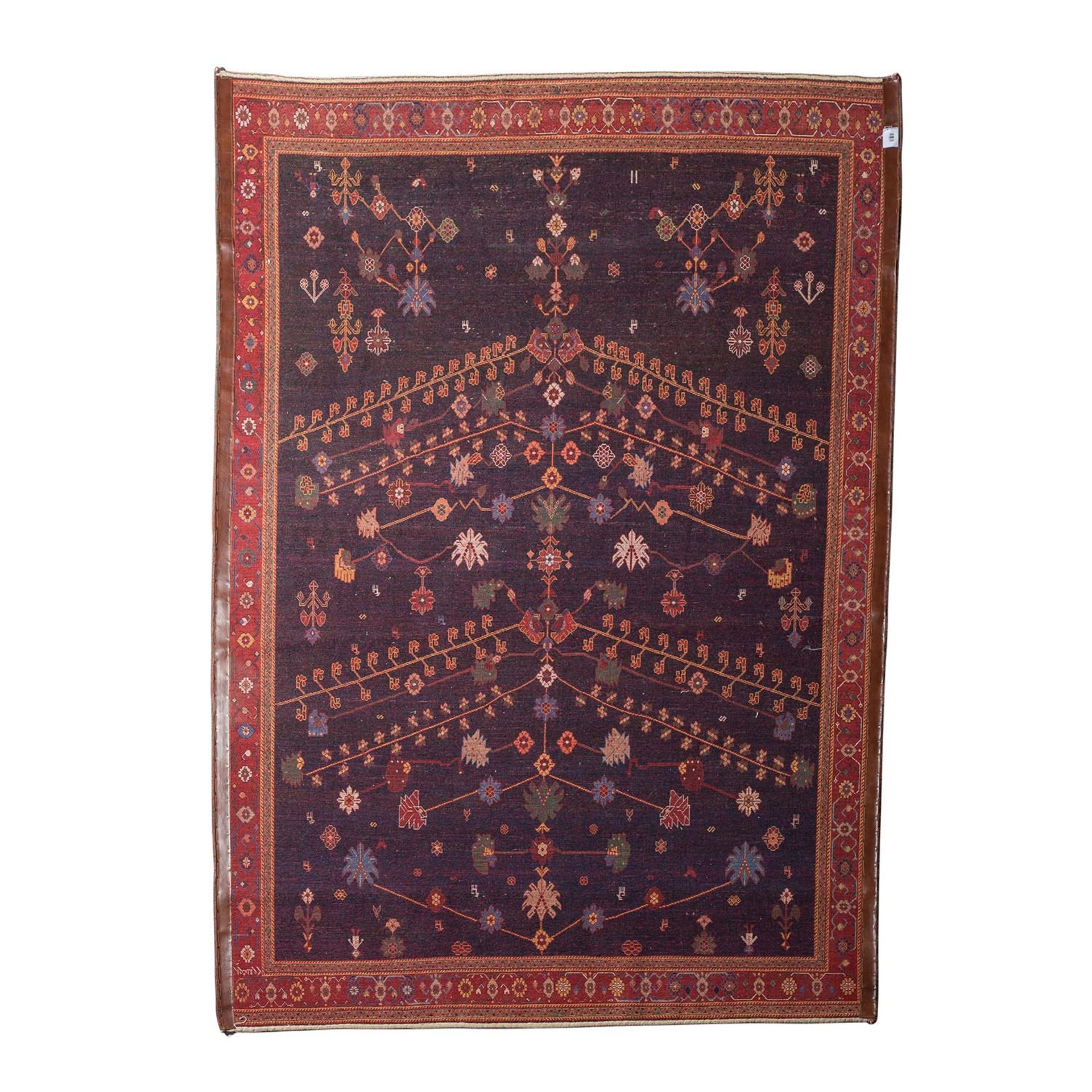Orientteppich. LURIBAFT/IRAN, 21. Jh., ca. 256x181 cm.Der in sich changierende, nachtblaue Fond - Bild 2 aus 4