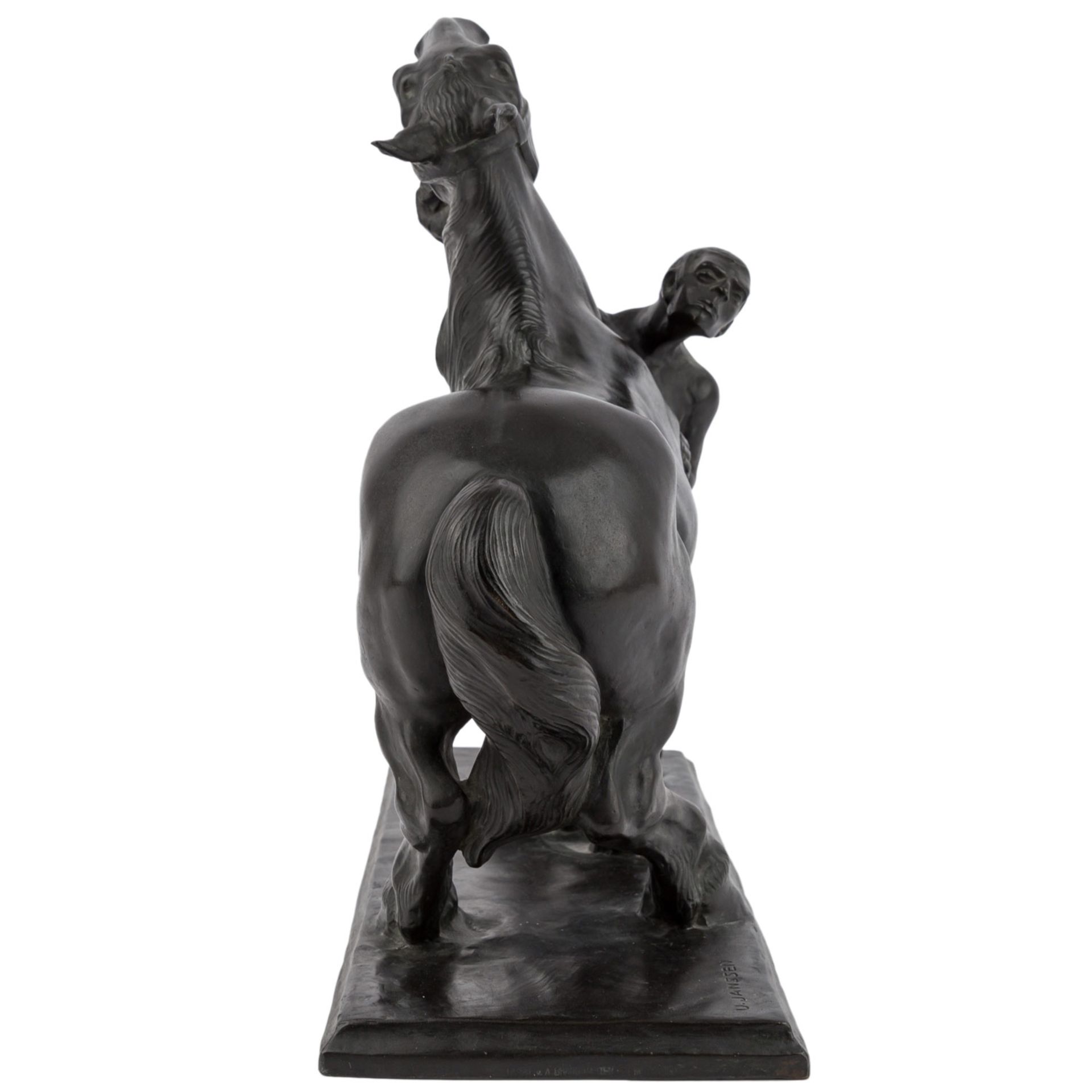 JANSSEN, ULFERT (1878-?), "Rossebändiger",Bronze, schwarz patiniert, vollplastische Figurengruppe, - Bild 4 aus 6