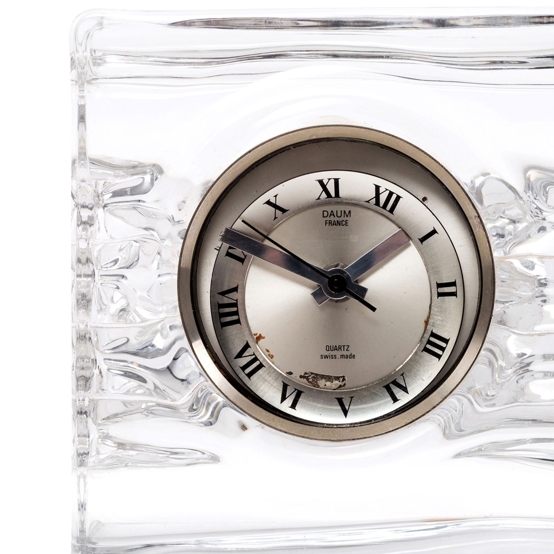 DAUM Quartz-Uhr, 20.Jh.quadratischer Glaskorpus mit eingesetzter Uhr, batteriebetrieben, - Image 2 of 4