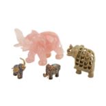 Konvolut: 4 Elefanten-Figuren.1 aus Rosenquartz, H 10cm/1 aus Speckstein, H 6,5 cm/2 aus Cloissonné,