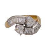 Ring mit 2 Diamantherzen und 12 Diamantbaguettes, zus. ca. 2 ct,LGW-GET (J-M)/VS-SI, GG/WG 18K, RW