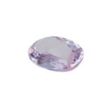 Natürlicher Morganit, 7,32 ct., oval,17,42 x 11,6 x 5,81 mm, helles, orangestichiges Pink, sehr