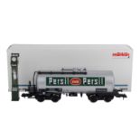 MÄRKLIN Insider-Jahreswagen 2000 58665, Spur 1,silberner Persil-Kesselwg., dazu Werbesäule aus