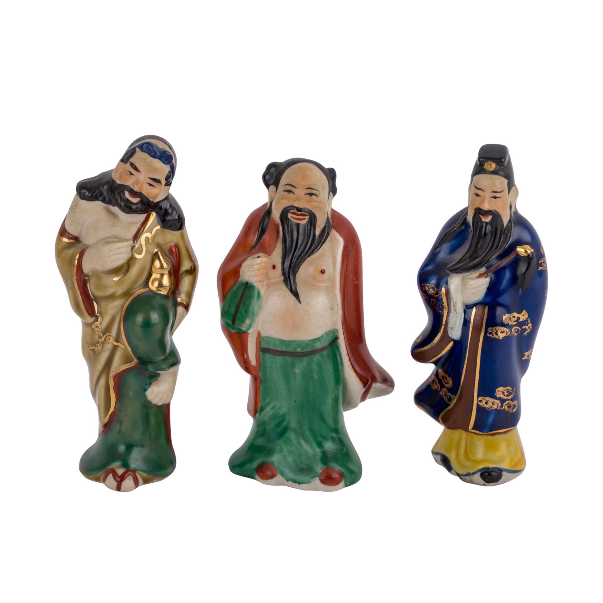 Drei Unsterbliche aus Porzellan. CHINA, 20. Jh..U.a. Lü Dongbin mit Schwert auf seinem Rücken und