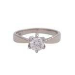 Solitärring mit Brillant, ca. 0,65 ct, LGW (I)/VVS,WBW 4.300 € (DeGEB 2004), WG 14K, RW 53, 2. H.