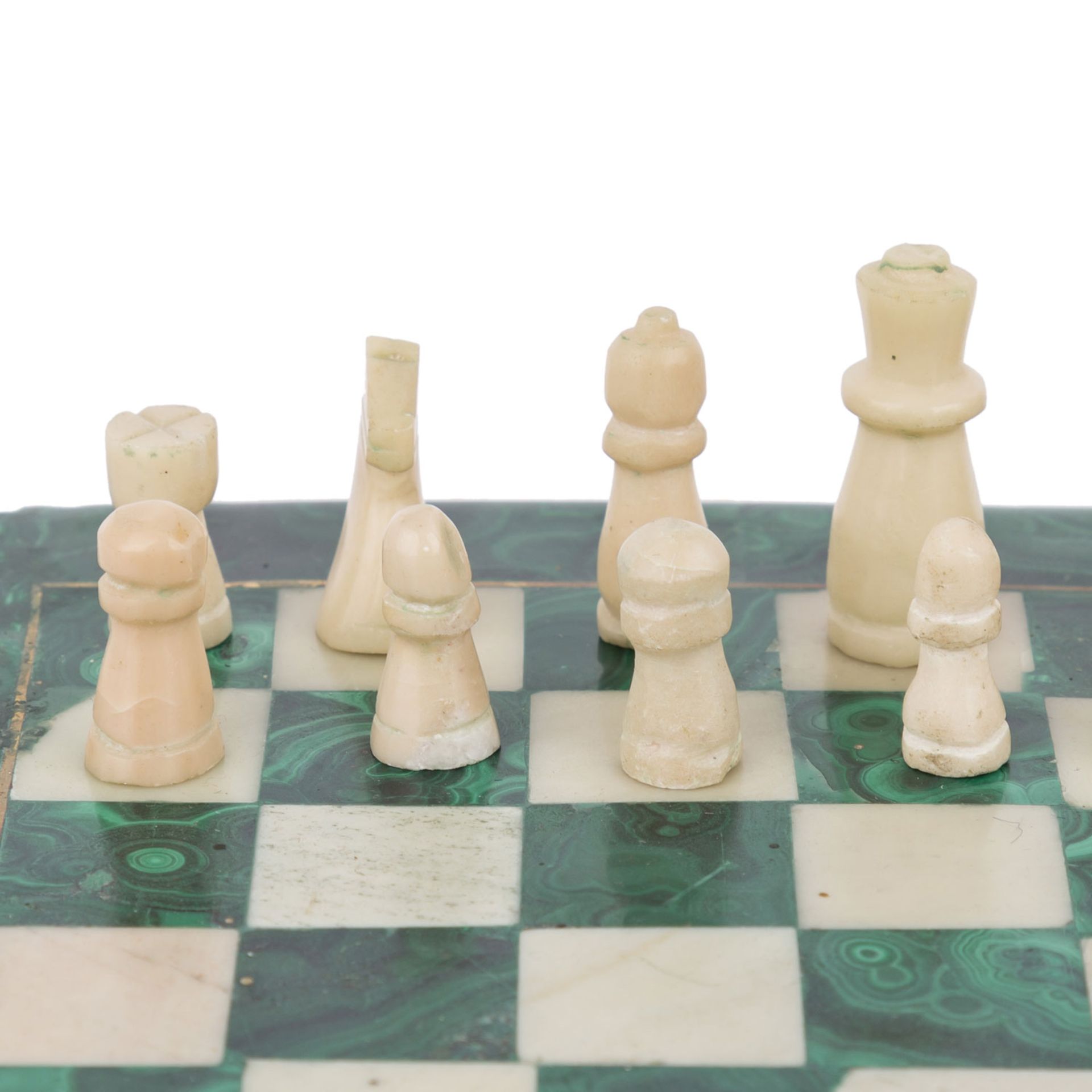 ZWEI STEINSCHACHSPIELESchweres Schachbrett aus Jaspis und Onyx, kleines Brett mit Malachitauflage, - Bild 6 aus 7