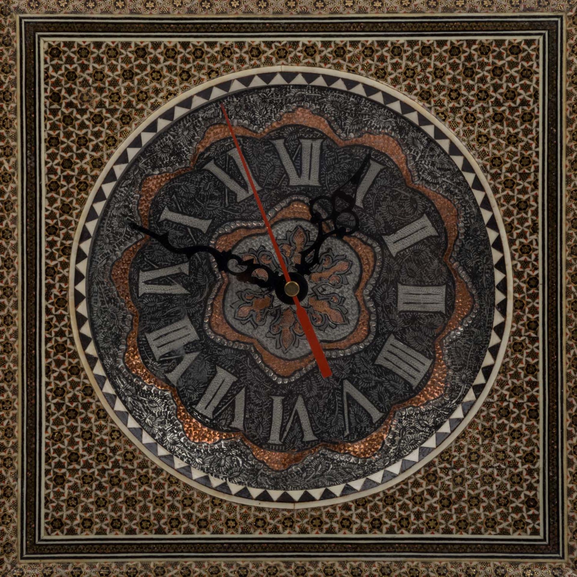 Konvolut: 10 Teile mit Khatam Kari Holz Intarsien, ISFAHAN/IRAN, 20. Jh..4 Malereien, 1 - Bild 2 aus 7
