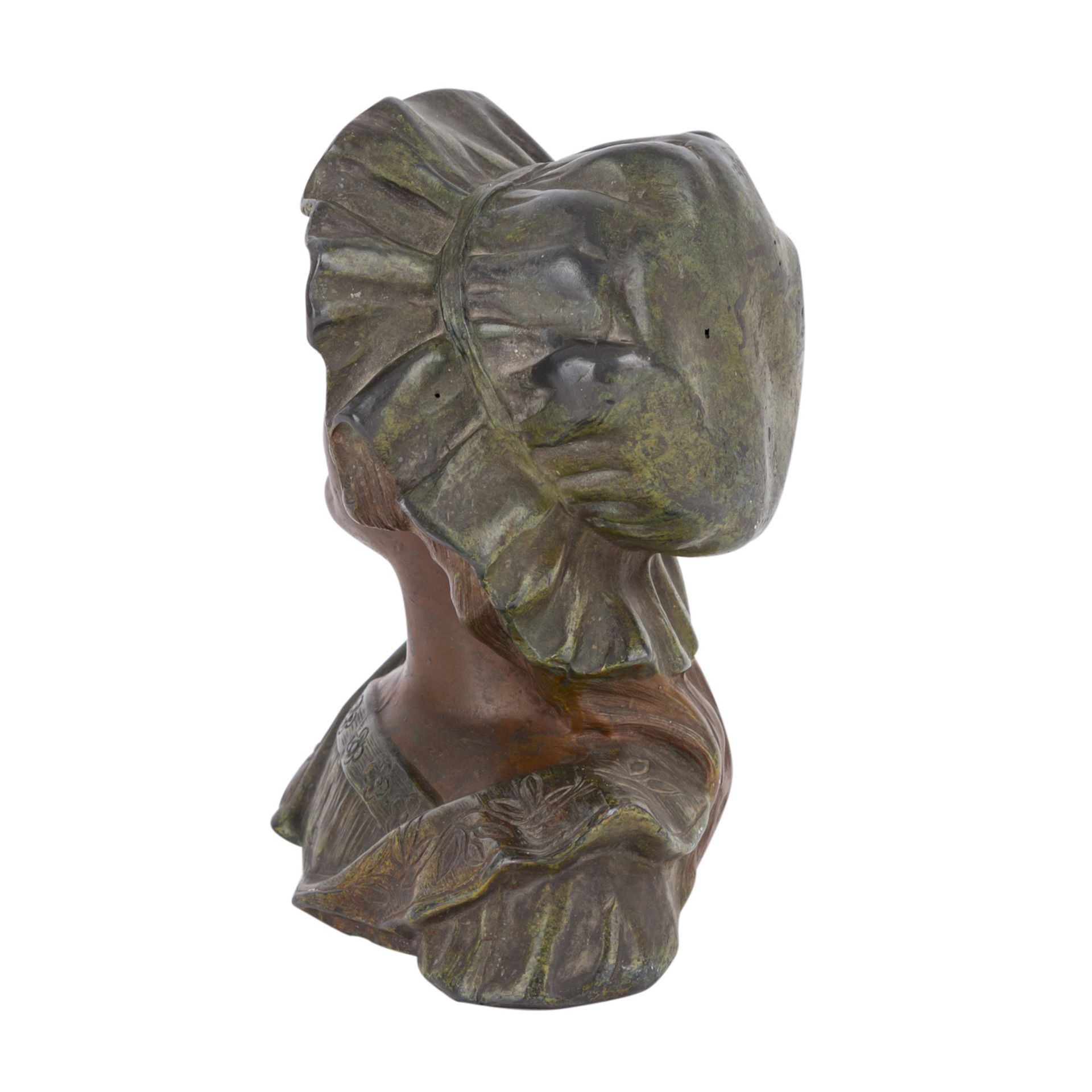 RUCHOT, CHARLES (1880-1915) "Dame mit Haube"Zinnguss bronziert, signiert "Ch. Ruchot", H: 15 cm. - Image 2 of 5