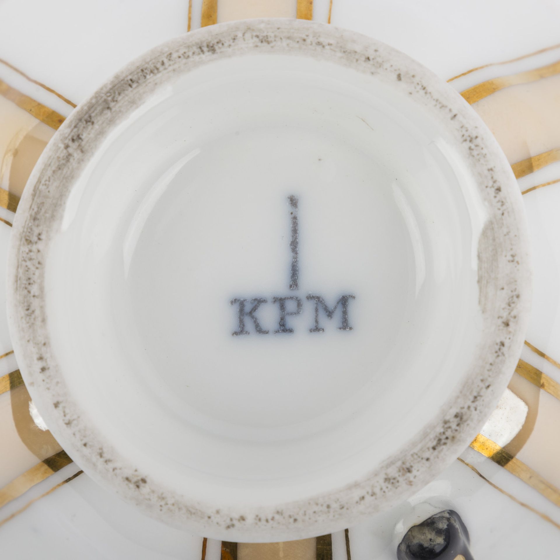 KPM KRISTER Waldenburg/Schlesien Deckeltasse 1885-1906.Große Tasse mit Deckel, beigefarbenes - Image 5 of 5