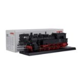 MÄRKLIN Tenderlokomotive 55941, Spur 1.Schwarze Diesellok BR 94 1343 auf Präsentationssockel, im