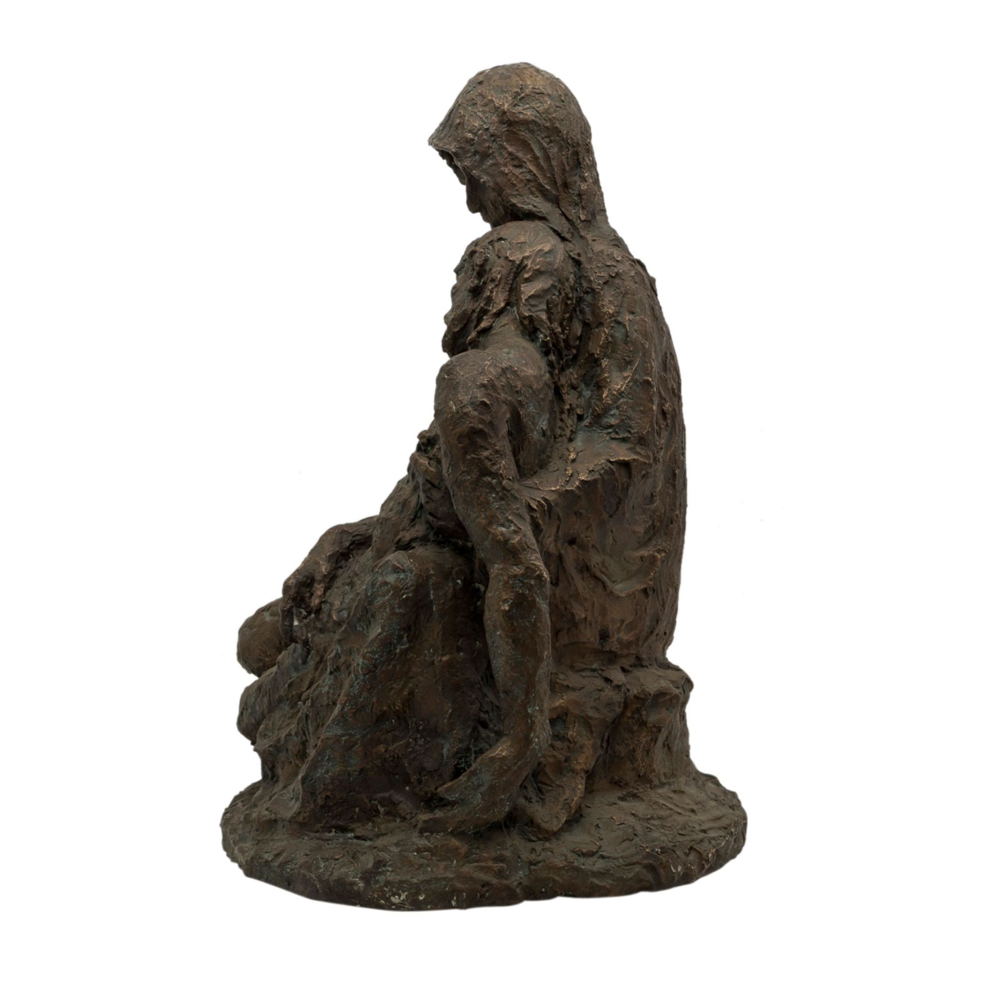 FRIEDRICH-GRONAU, LORE (Görlitz 1905-2002 Schwarzach a. Main) 'Pietà'.Bronze patiniert, - Image 3 of 5