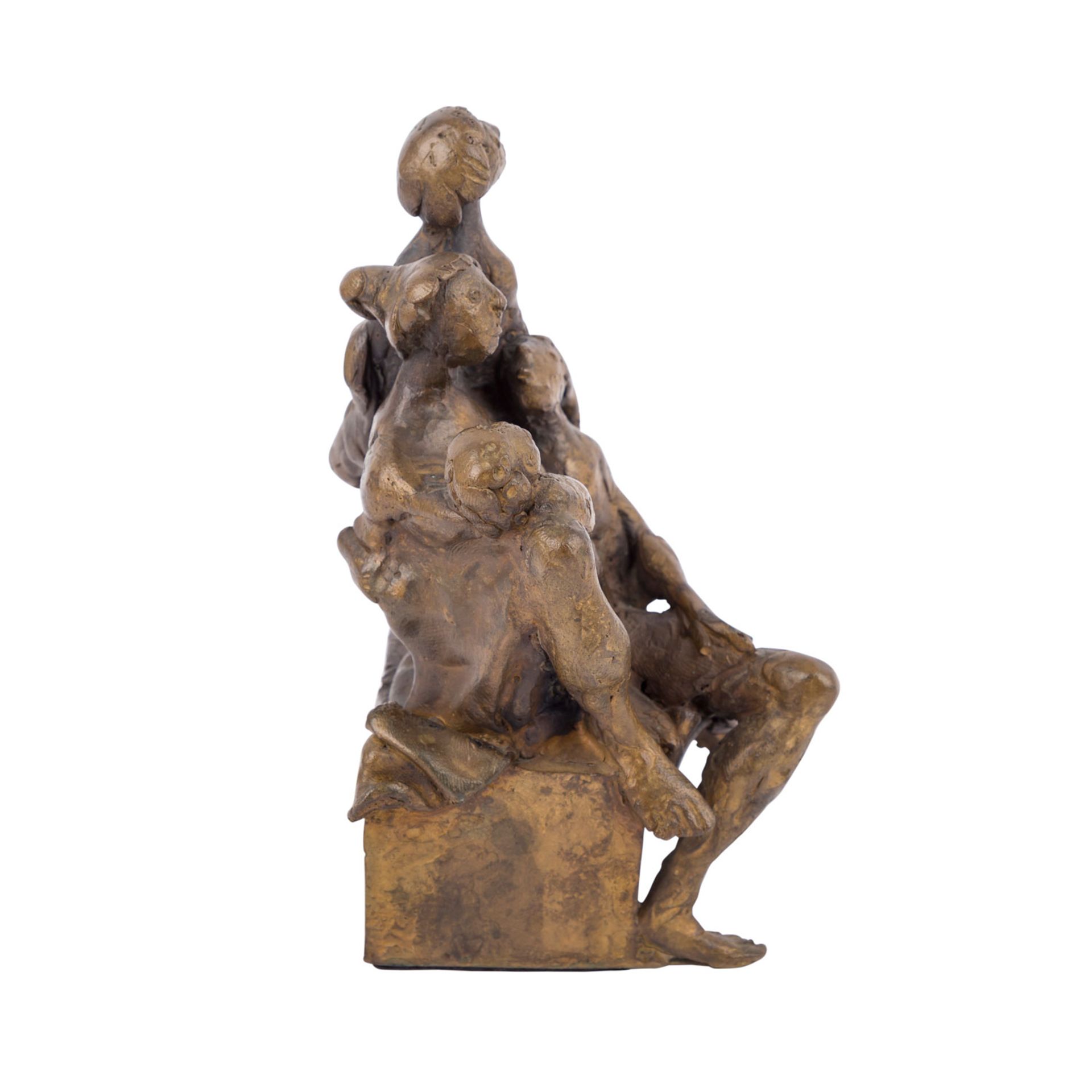 NUSS, KARL-ULRICH (geb. 1943, Prof.), "Familie auf einer Bank",Bronze, patiniert, verso im Guss - Image 4 of 9