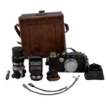 LEICA STANDARD BLACK MIT ZWEI WECHSELOBJEKTIVEN UND UMFANGREICHEM ZUBEHÖRAb 1932, Ernst Leitz