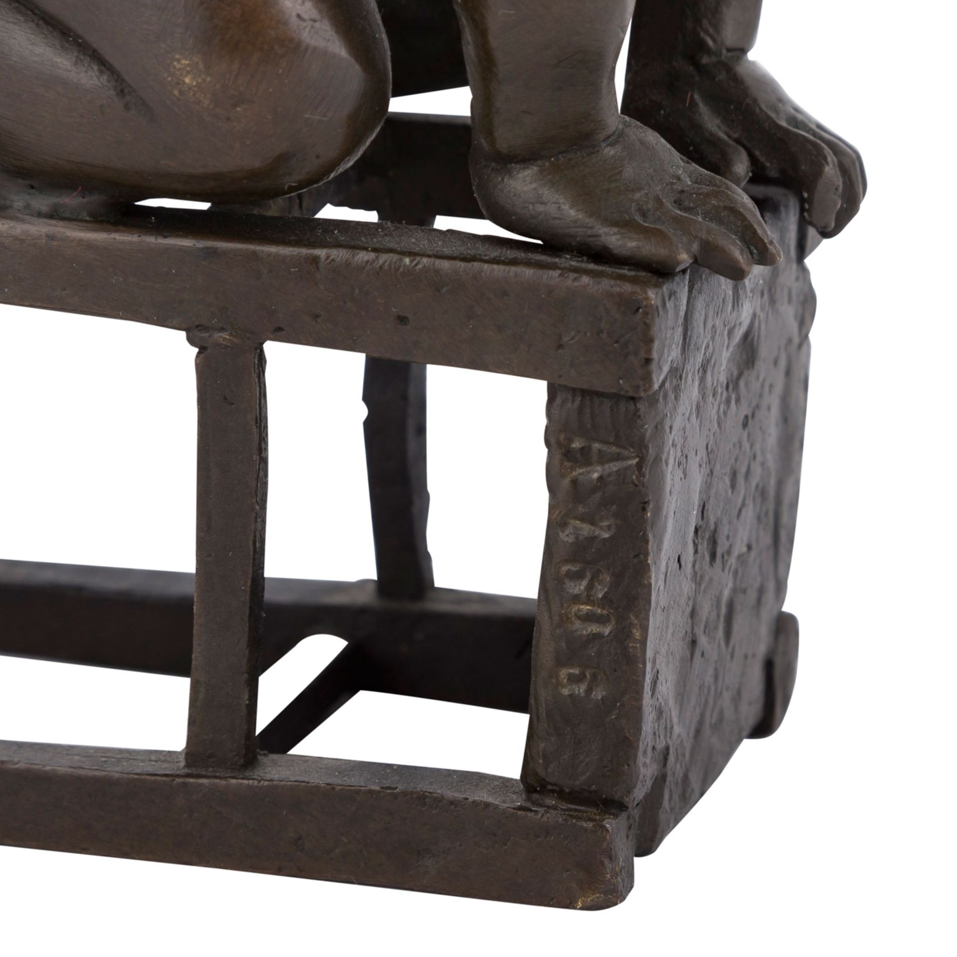 CLARA AYATS, JUAN (1875-1958) "Spielendes Mädchen"Bronze, signiert, Giessereiplakette, H: 15 cm. - Bild 6 aus 7