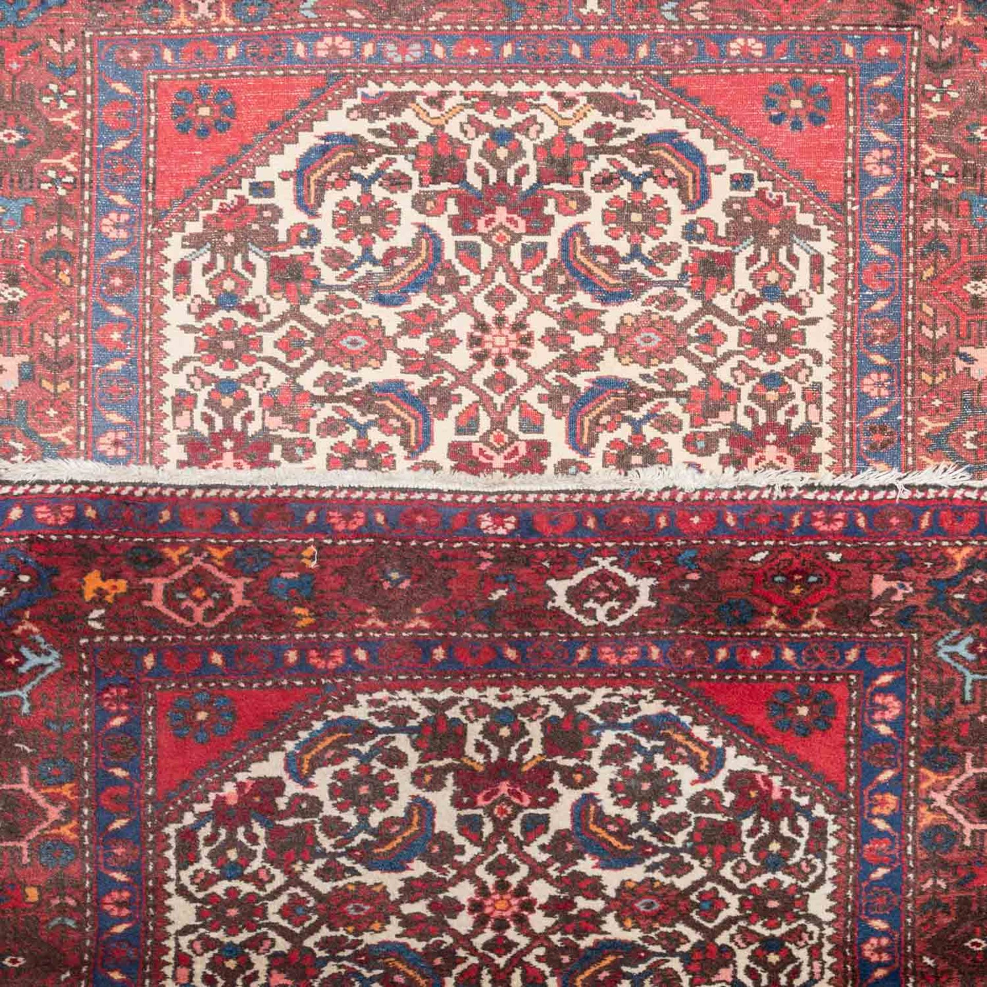 Konvolut: 2 Orientteppiche HAMEDAN/PERSIEN:1 Hamedan-Mehraban, 148x105 cm. Mit endlosem Rautenmuster - Bild 4 aus 6