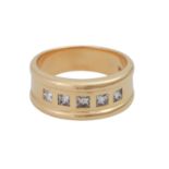 Ring mit 5 Diamanten im Prinzessschliff, zus. ca. 0,5 ct. (punz.),guter-sehr guter Farb- und